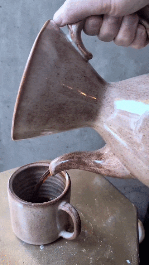 Enhanced Pour — Crema